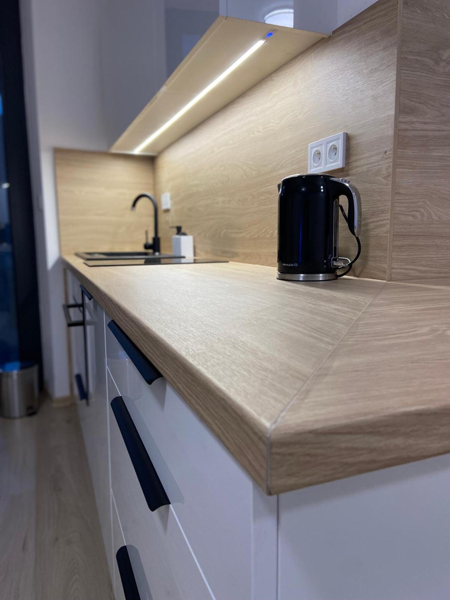 Ar Mykonos Oasis Apartment Kosice Luaran gambar